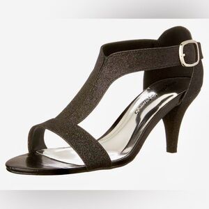 BLACK GLITTER T-STRAP SANDALS — LOW HEELS — NEW IN BOX — SIZE  7